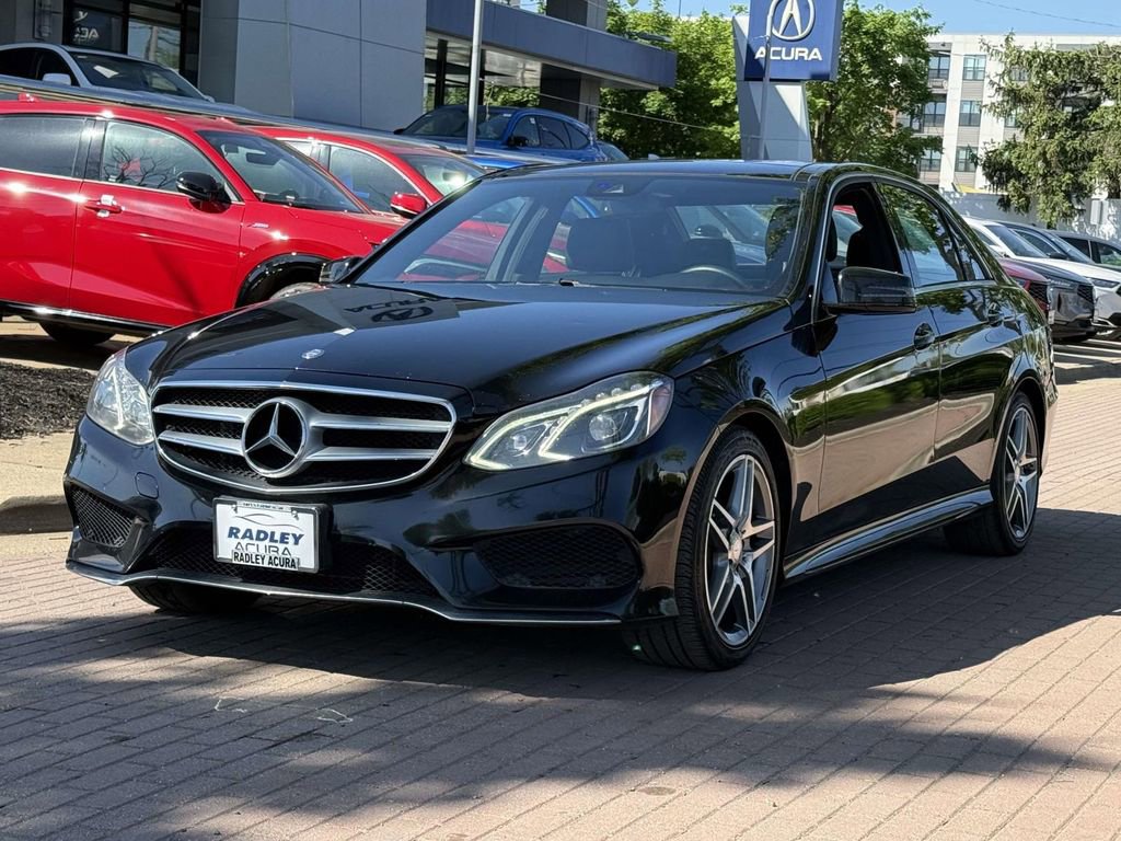 Used 2015 Mercedes-Benz E 350 4MATIC Sedan image 3