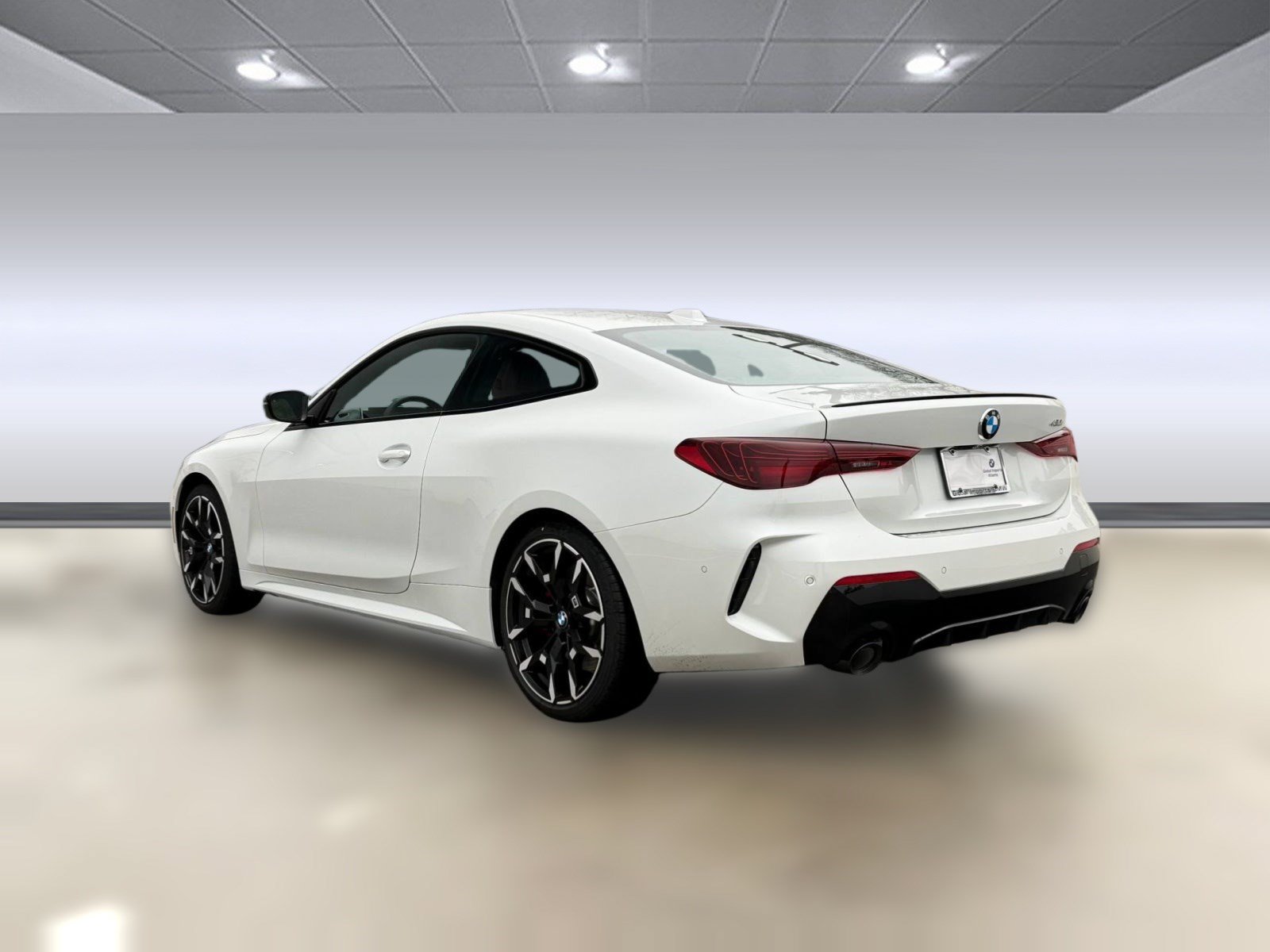 Used 2026 BMW 430i Coupe w/ M Sport Package RWD image 3