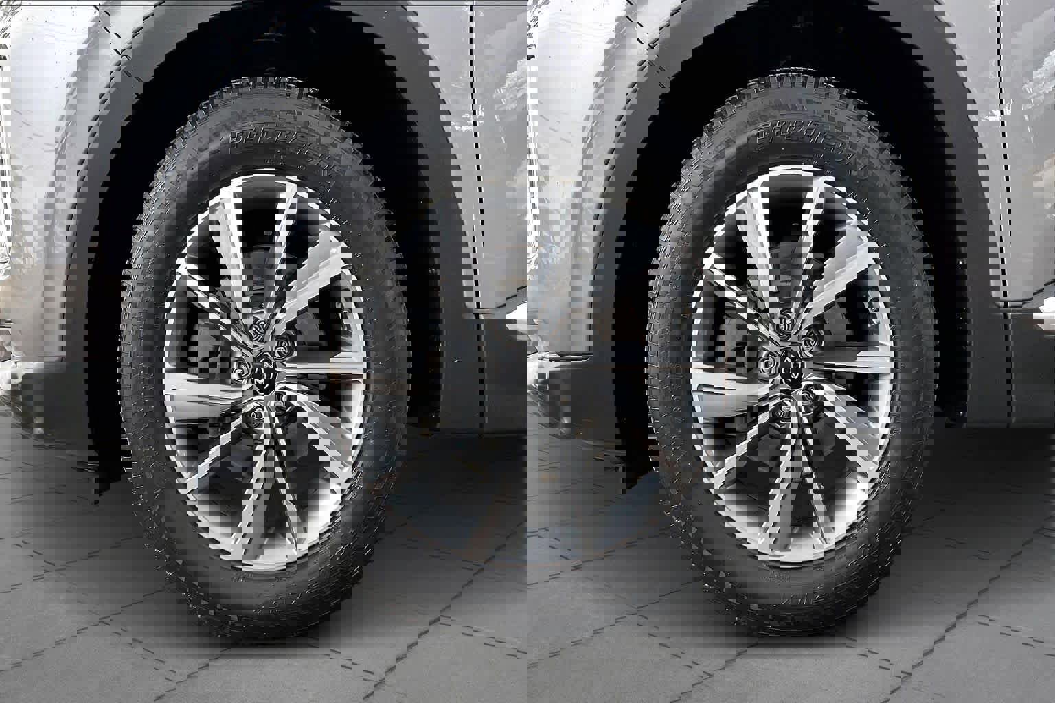 Used 2020 Hyundai Santa Fe SEL w/ Convenience Package image 8