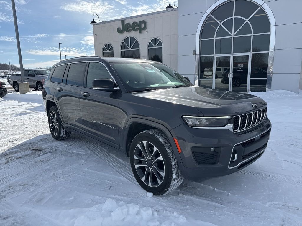 Used 2021 Jeep Grand Cherokee L Overland w/ Luxury Tech Group IV image 4