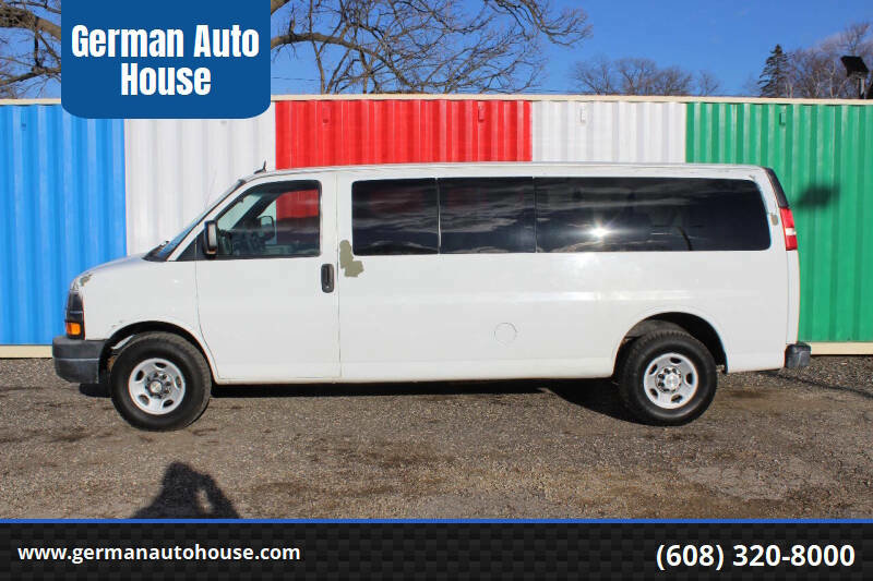 Used 2011 Chevrolet Express 3500 LT w/ LT Preferred Equipment Group image 1