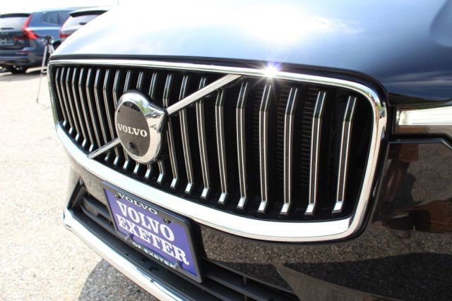 Certified 2023 Volvo XC60 T8 Ultimate w/ Climate Package AWD/4WD image 14