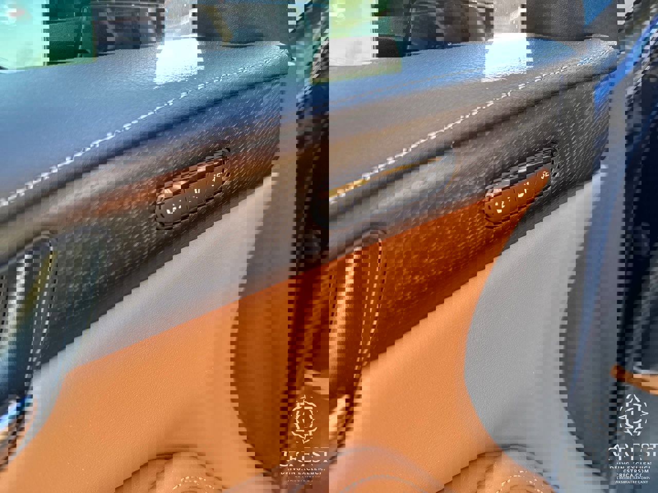 Used 2023 INFINITI QX60 Sensory image 13