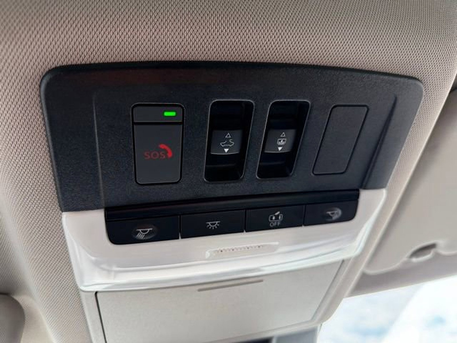 Used 2023 Nissan Rogue SL w/ SL Premium Package AWD/4WD image 18