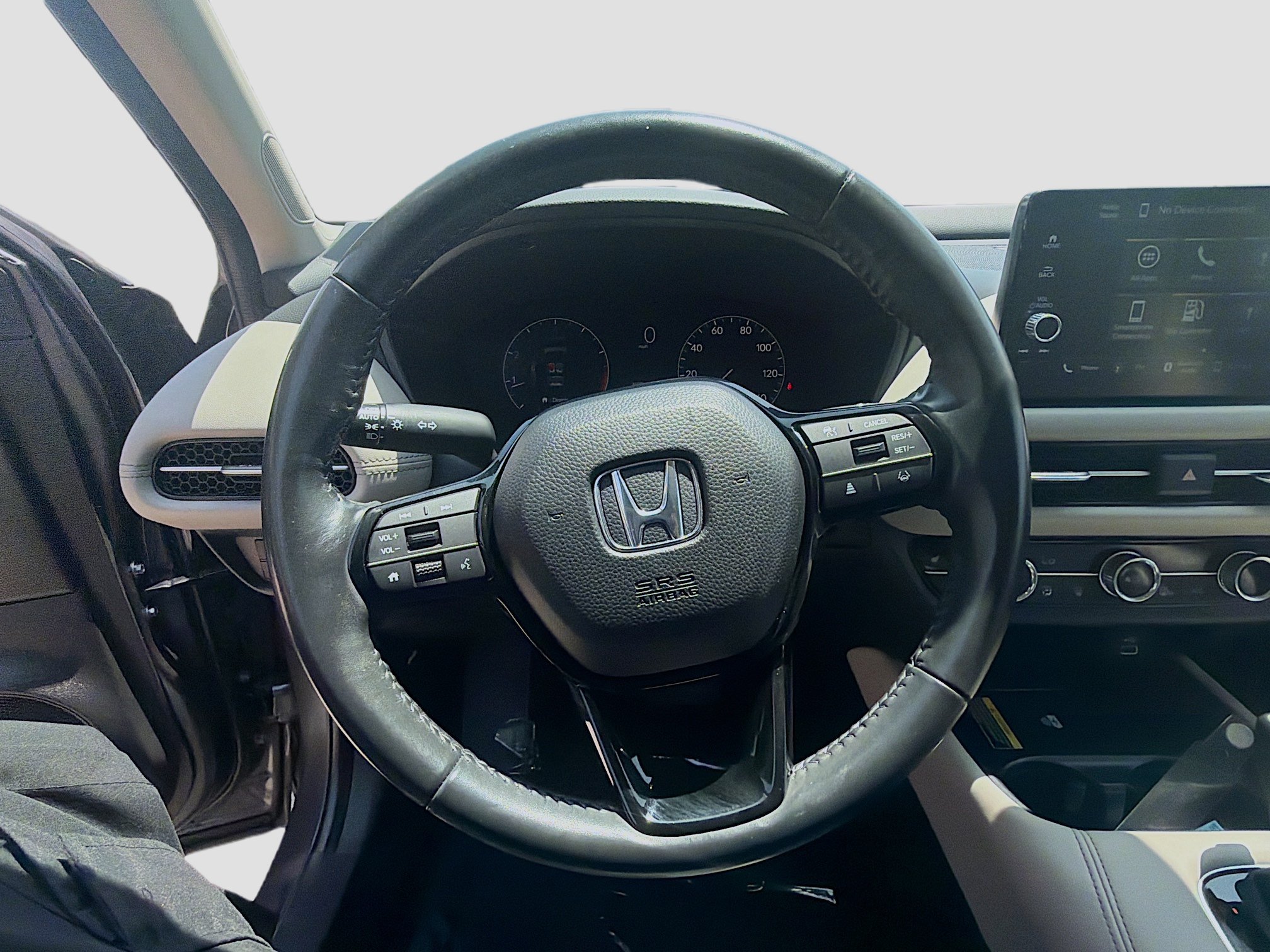 Used 2024 Honda HR-V EX-L image 10