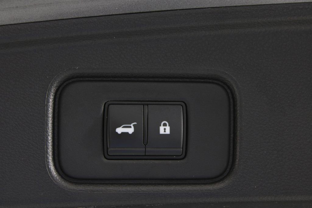 Certified 2023 Nissan Pathfinder Platinum image 14