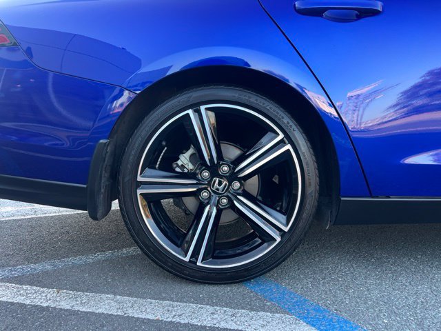 Used 2025 Honda Accord Sport image 6