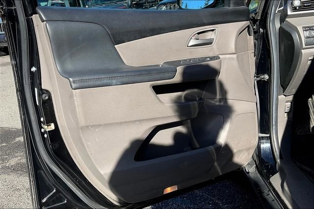 Used 2012 Honda Odyssey EX image 19