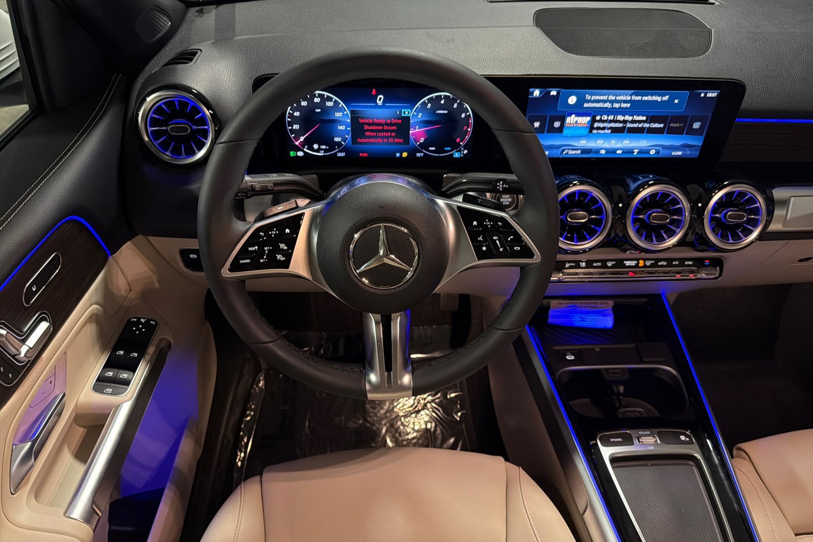 New 2026 Mercedes-Benz GLB 250 image 13