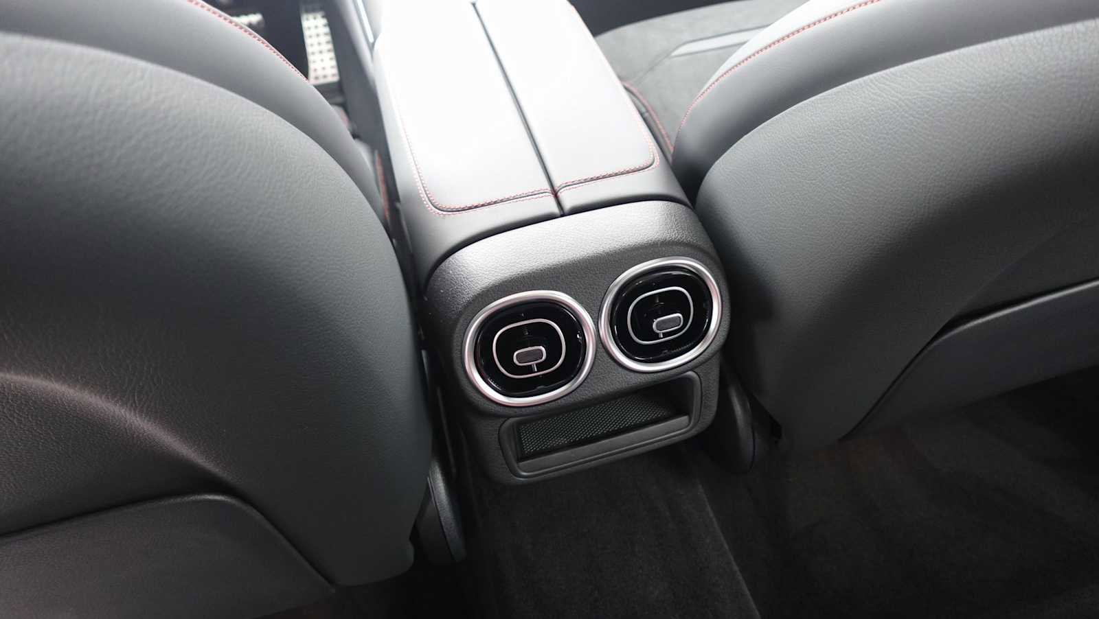 New 2026 Mercedes-Benz GLC 43 AMG AMG GLC 43 image 32