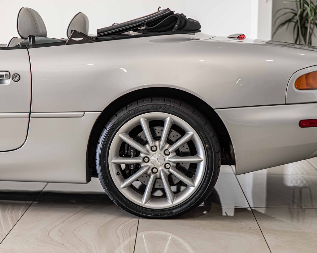 Used 2002 Aston Martin DB7 Vantage image 7