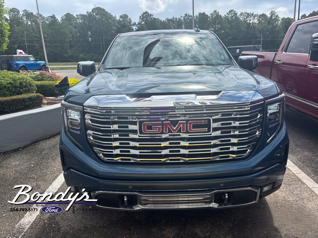 Used 2024 GMC Sierra 1500 Denali w/ Denali Reserve Package AWD/4WD image 6