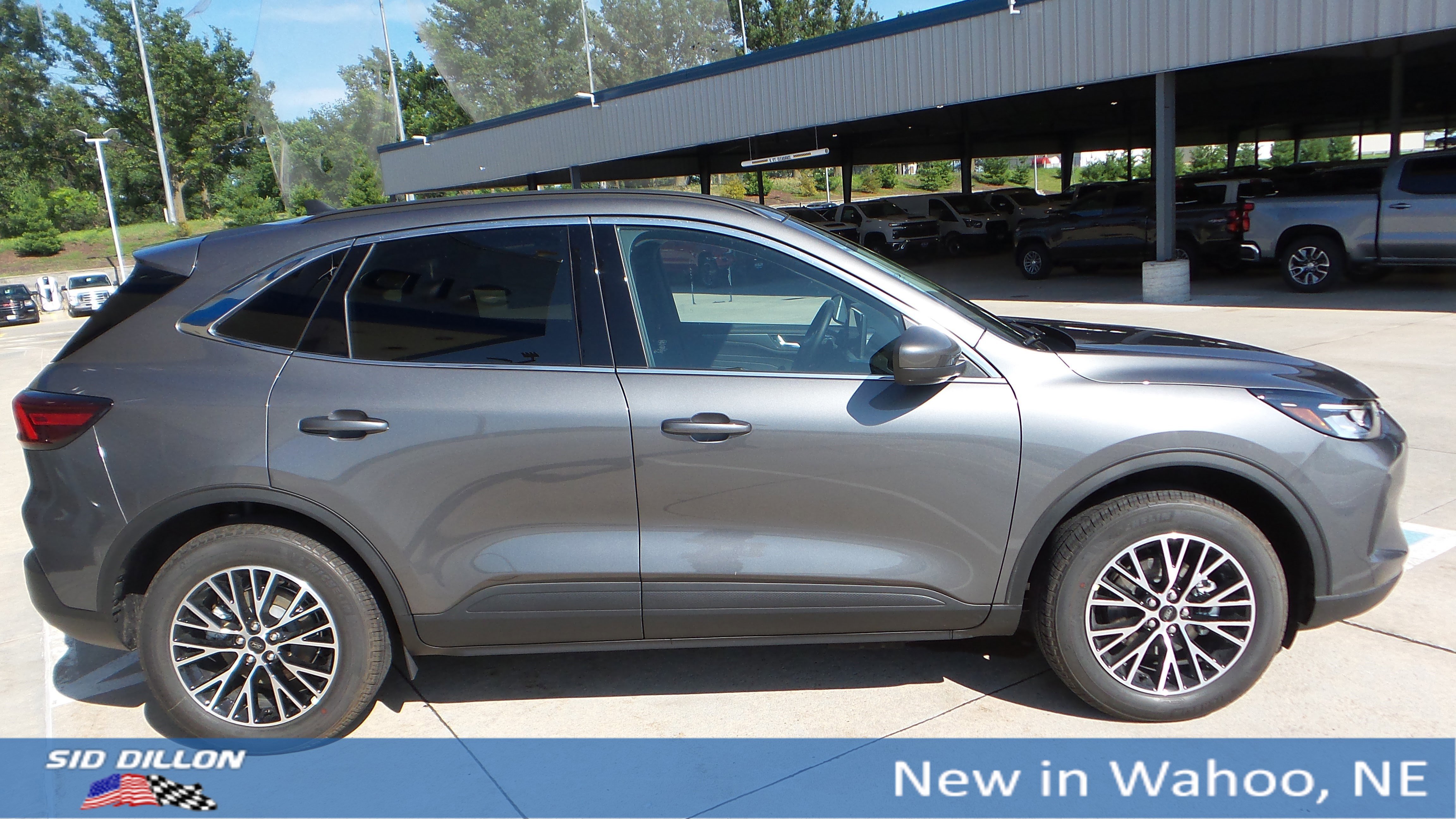 New 2025 Ford Escape SE image 6