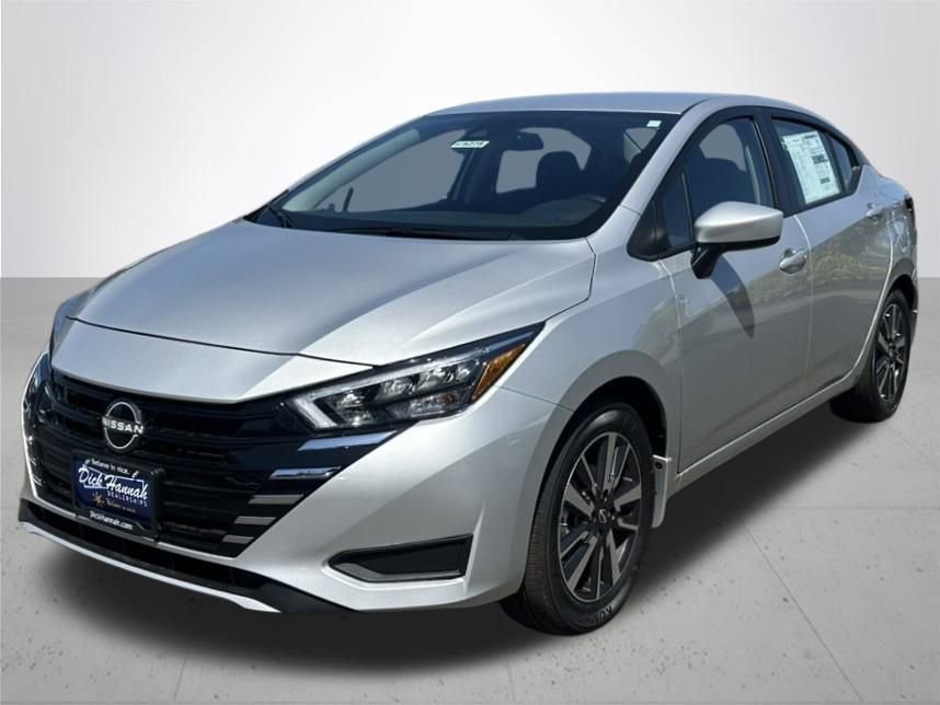New 2025 Nissan Versa SV w/ Trunk Package image 2