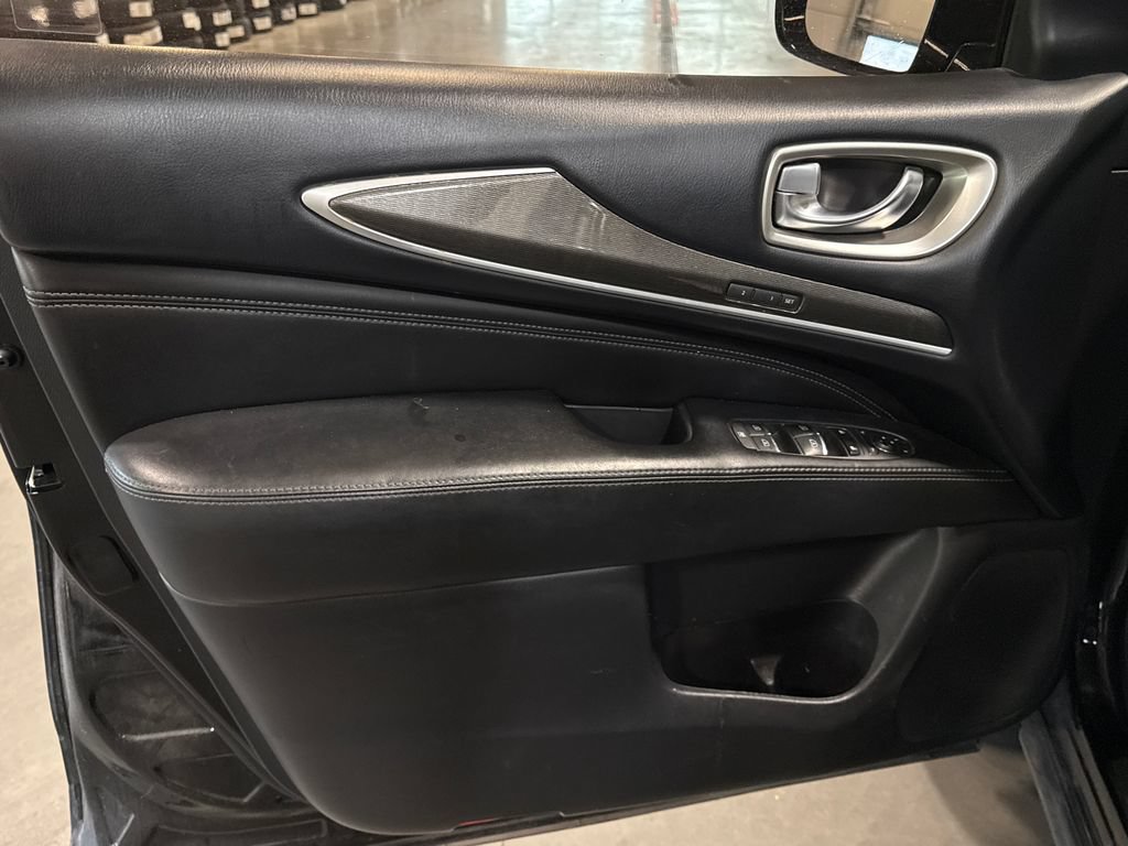 Used 2017 INFINITI QX60 Luxe w/ Premium Plus Package AWD/4WD image 8