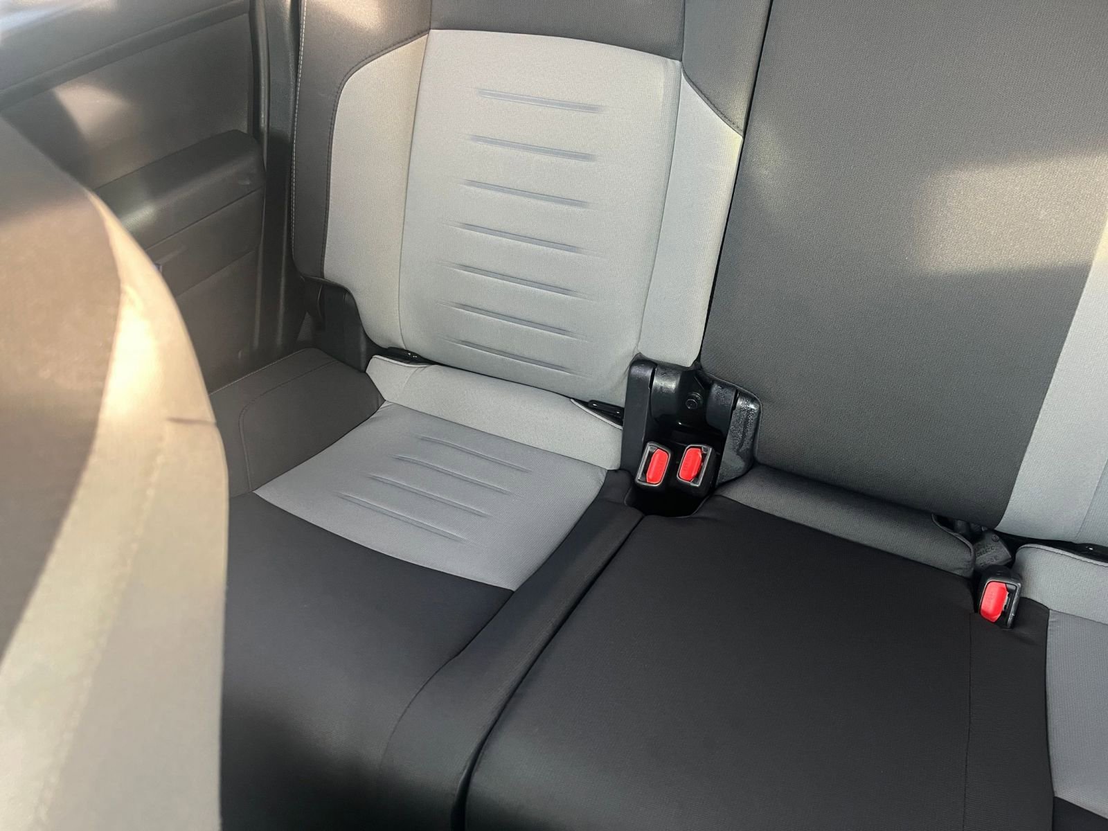 Used 2025 Toyota Tacoma TRD Off-Road image 39