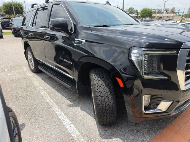 Used 2022 GMC Yukon SLT w/ SLT Premium Package
