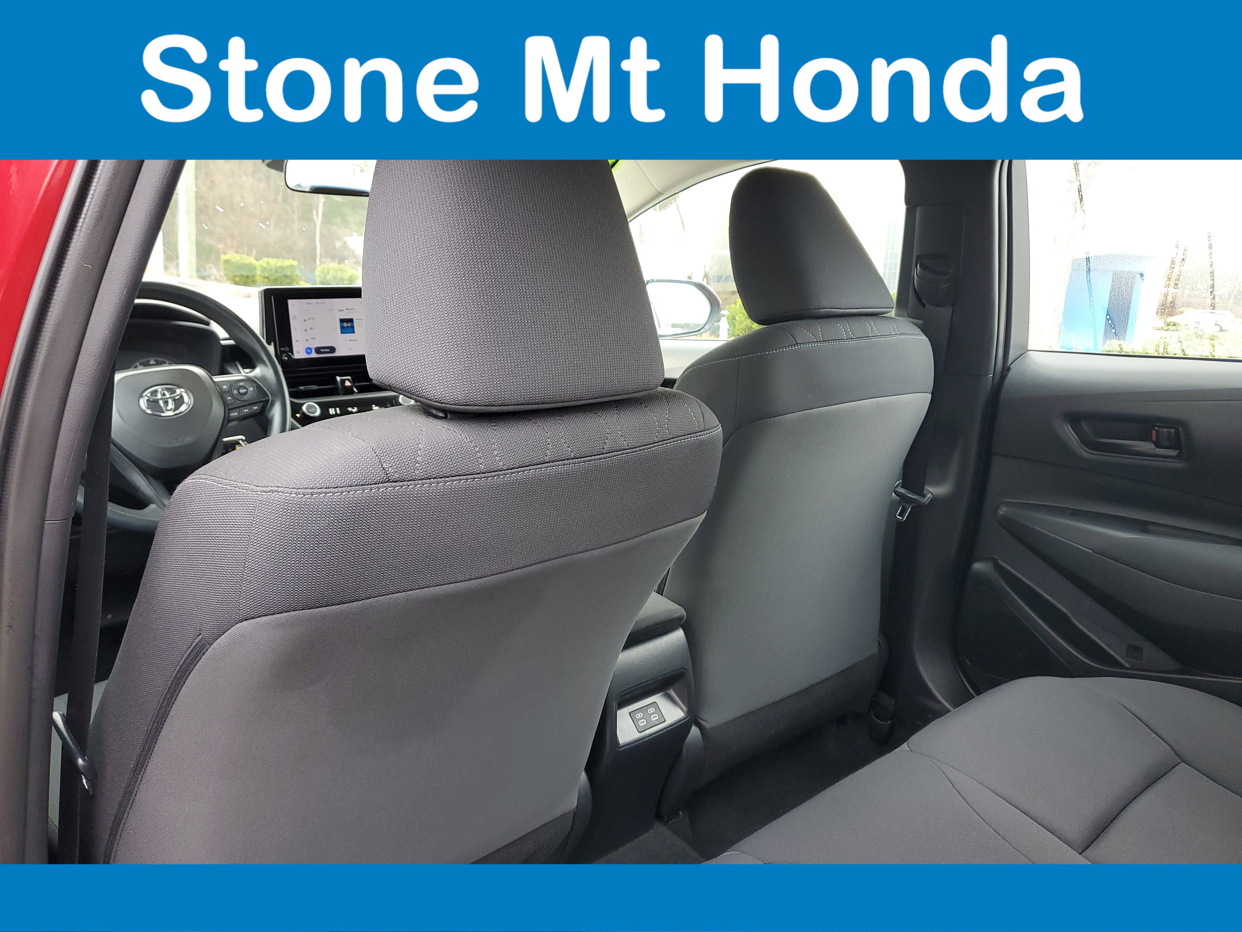 Used 2023 Toyota Corolla LE image 9