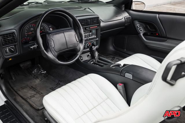 Used 1997 Chevrolet Camaro Z28 w/ Preferred Equipment Group 2 image 2
