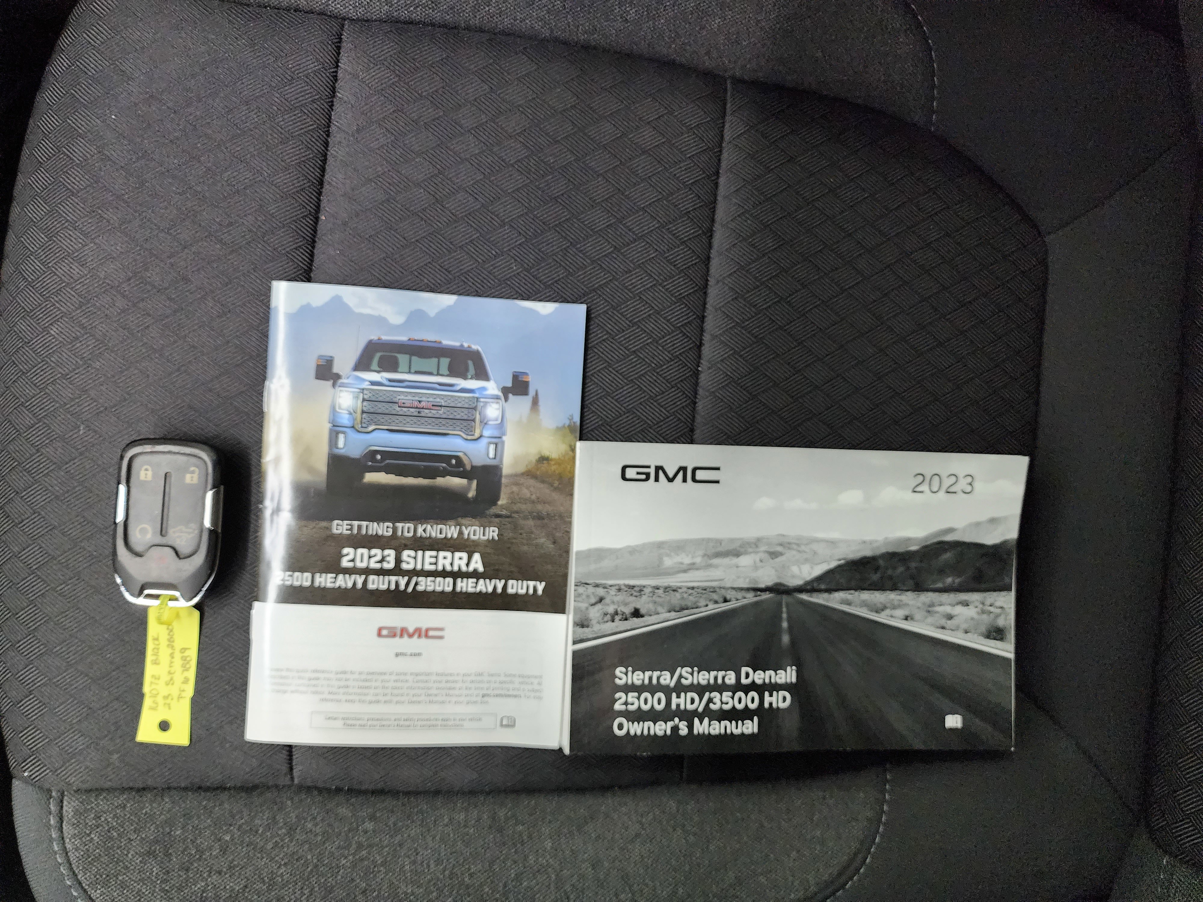 Used 2023 GMC Sierra 2500 SLE w/ SLE Convenience Package image 44