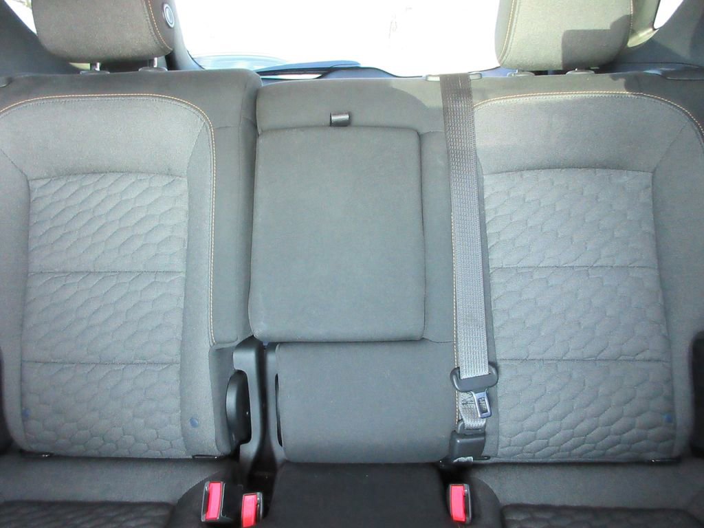 Certified 2020 Chevrolet Equinox LT w/ Driver Convenience Package image 20