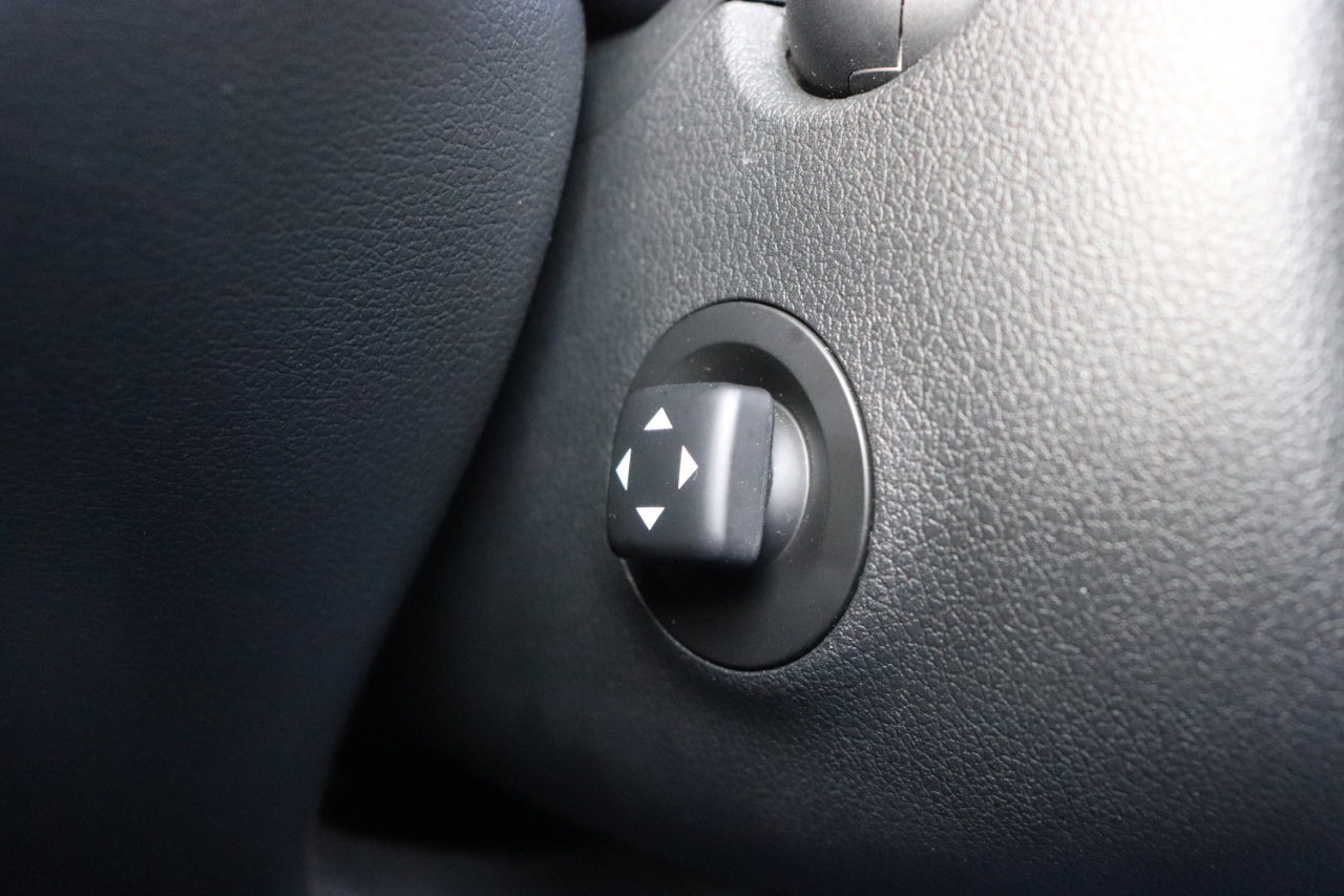 Used 2023 Genesis G80 2.5T image 43