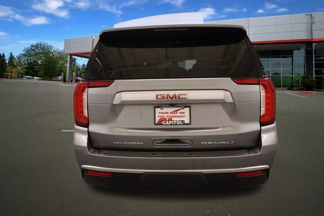 Used 2022 GMC Yukon XL Denali AWD/4WD image 4