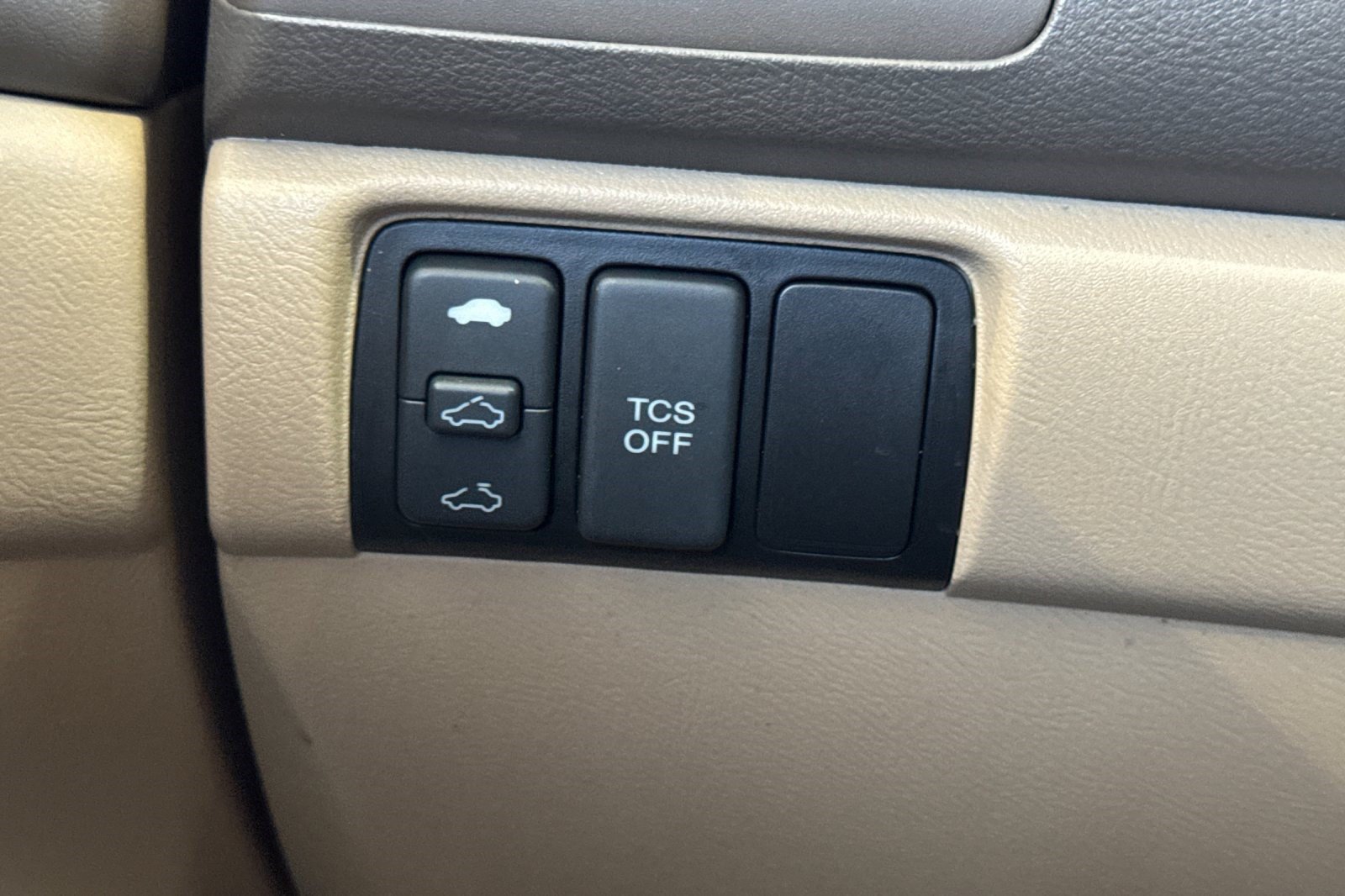 Used 2004 Honda Accord EX image 33