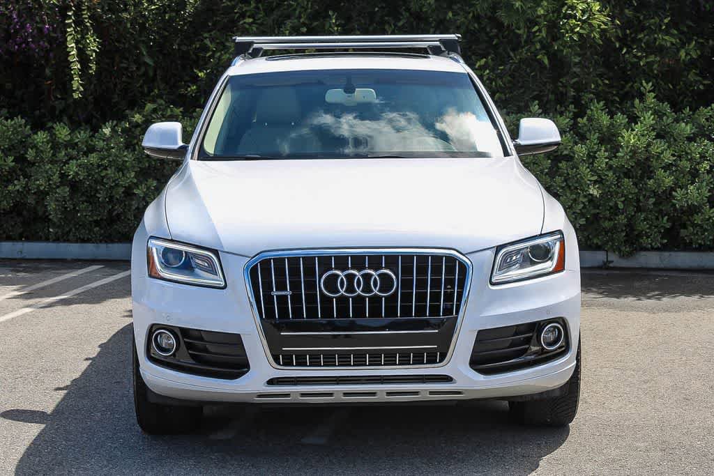 Used 2017 Audi Q5 2.0T Premium Plus w/ Technology Package image 2