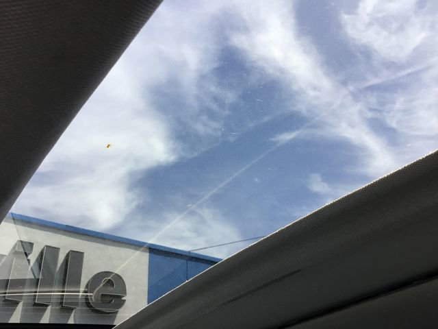 Used 2019 Toyota Highlander XLE AWD/4WD image 32