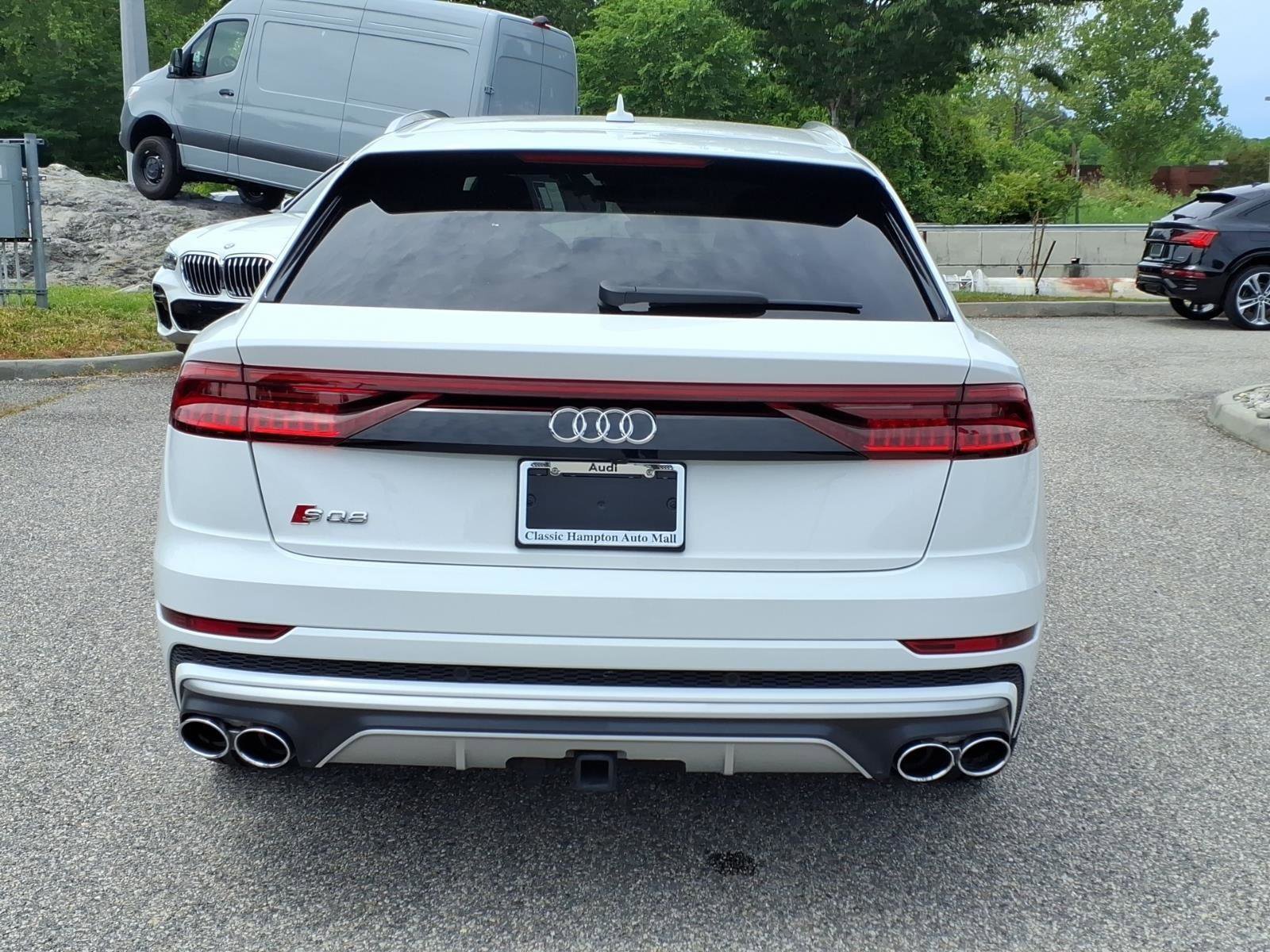 Used 2023 Audi SQ8 Prestige AWD/4WD image 7