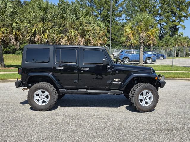Used 2014 Jeep Wrangler Unlimited Sahara AWD/4WD image 33