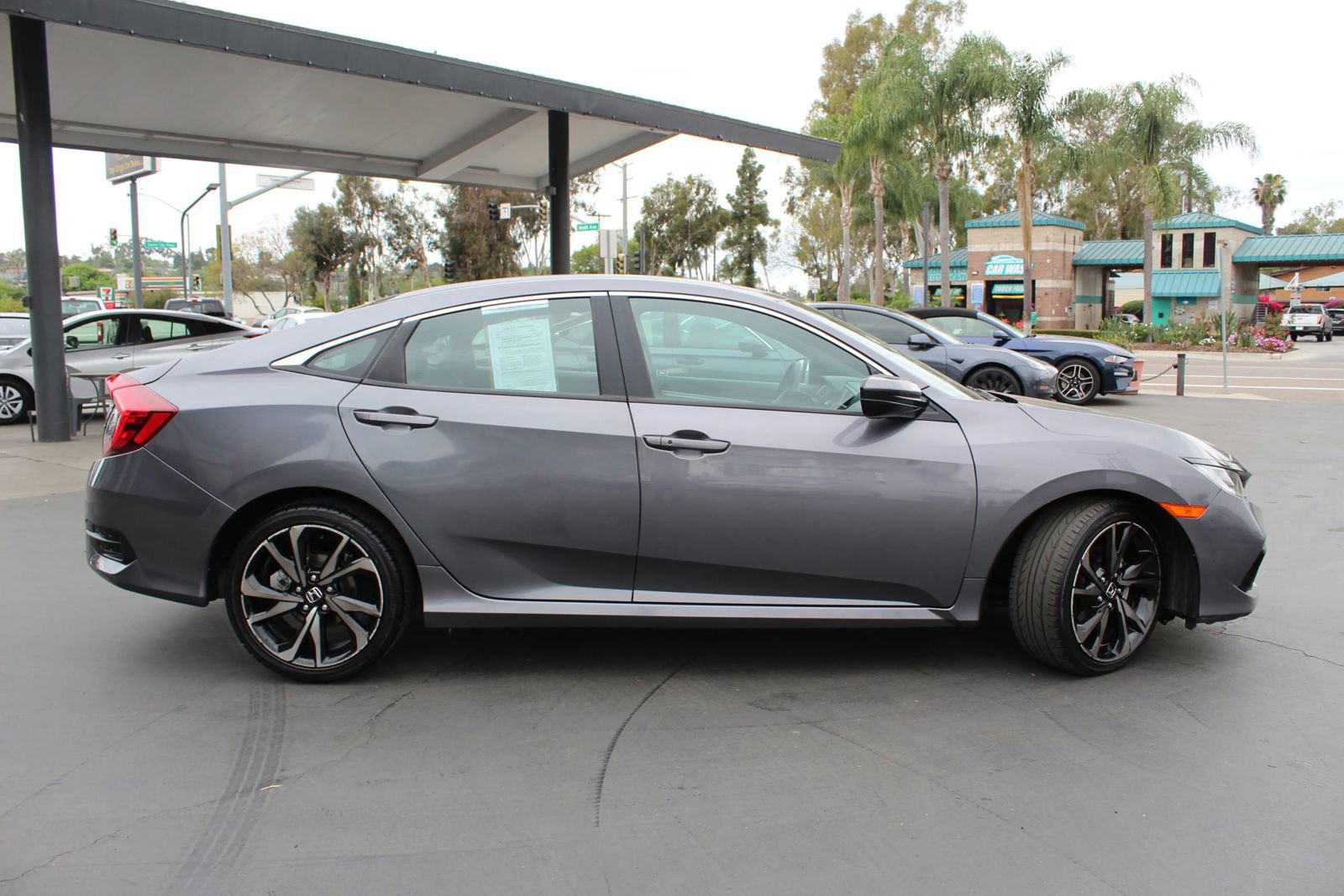Used 2021 Honda Civic Sport image 6