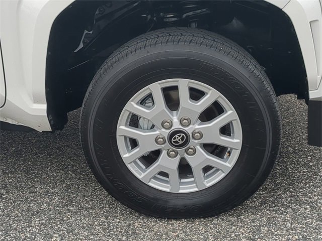 Certified 2024 Toyota Tacoma SR image 11