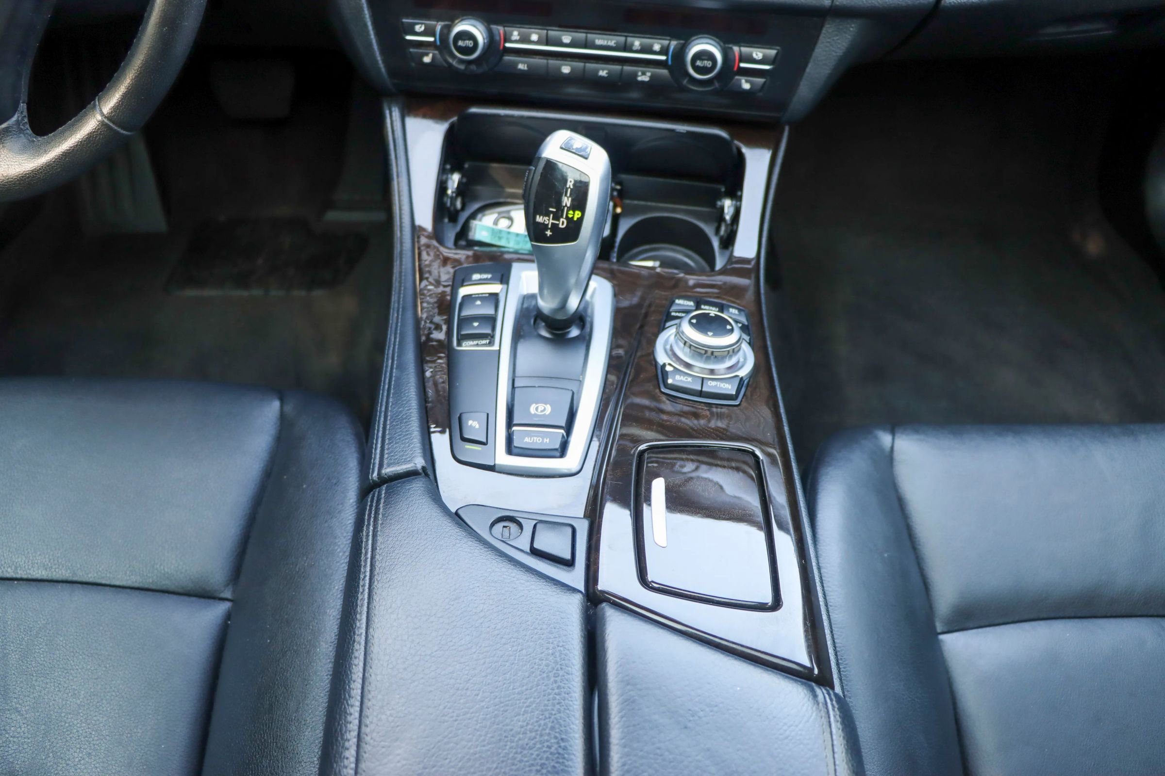 Used 2013 BMW 528i Sedan image 27
