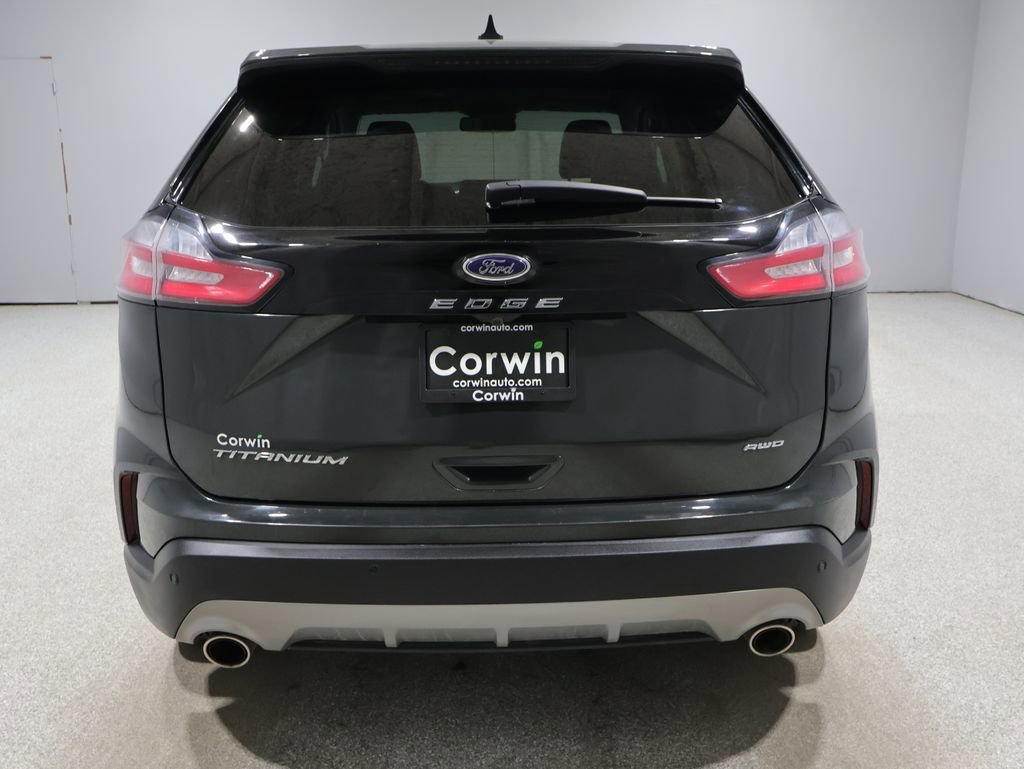 Used 2024 Ford Edge Titanium w/ Equipment Group 301A image 3