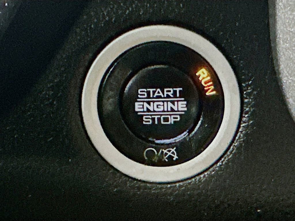 Used 2020 RAM 2500 Tradesman w/ Chrome Appearance Group image 28