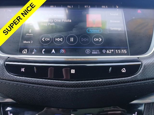 Used 2020 Cadillac XT5 Sportv w/ LPO, Floor Liner Package AWD/4WD image 24