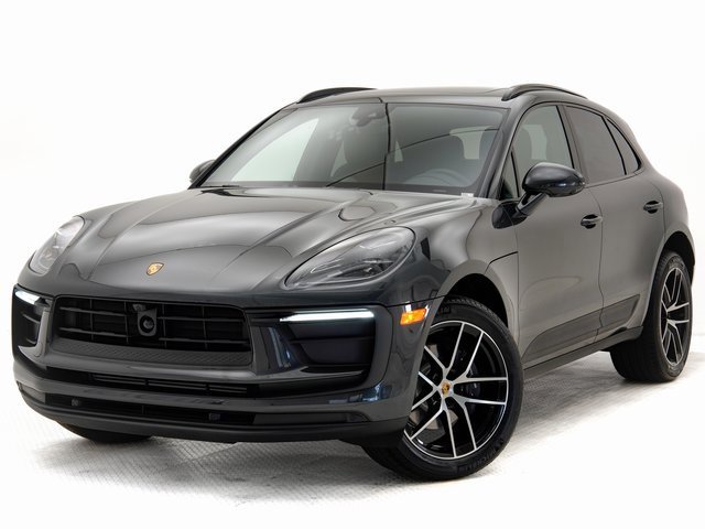 Used 2025 Porsche Macan image 1