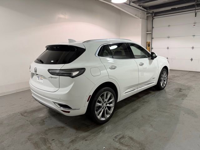 Certified 2022 Buick Envision Avenir w/ Technology Package II image 6
