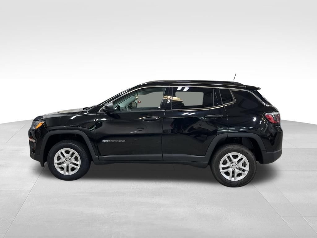 Used 2021 Jeep Compass Sport w/ Cold Weather Group AWD/4WD image 2