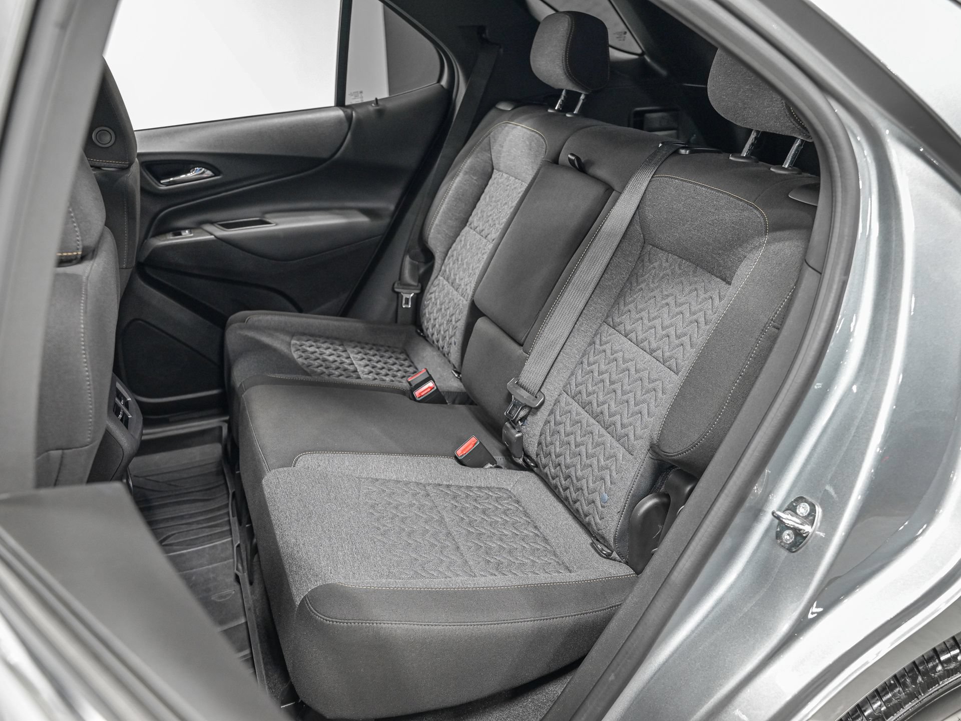Used 2023 Chevrolet Equinox LT AWD/4WD image 29