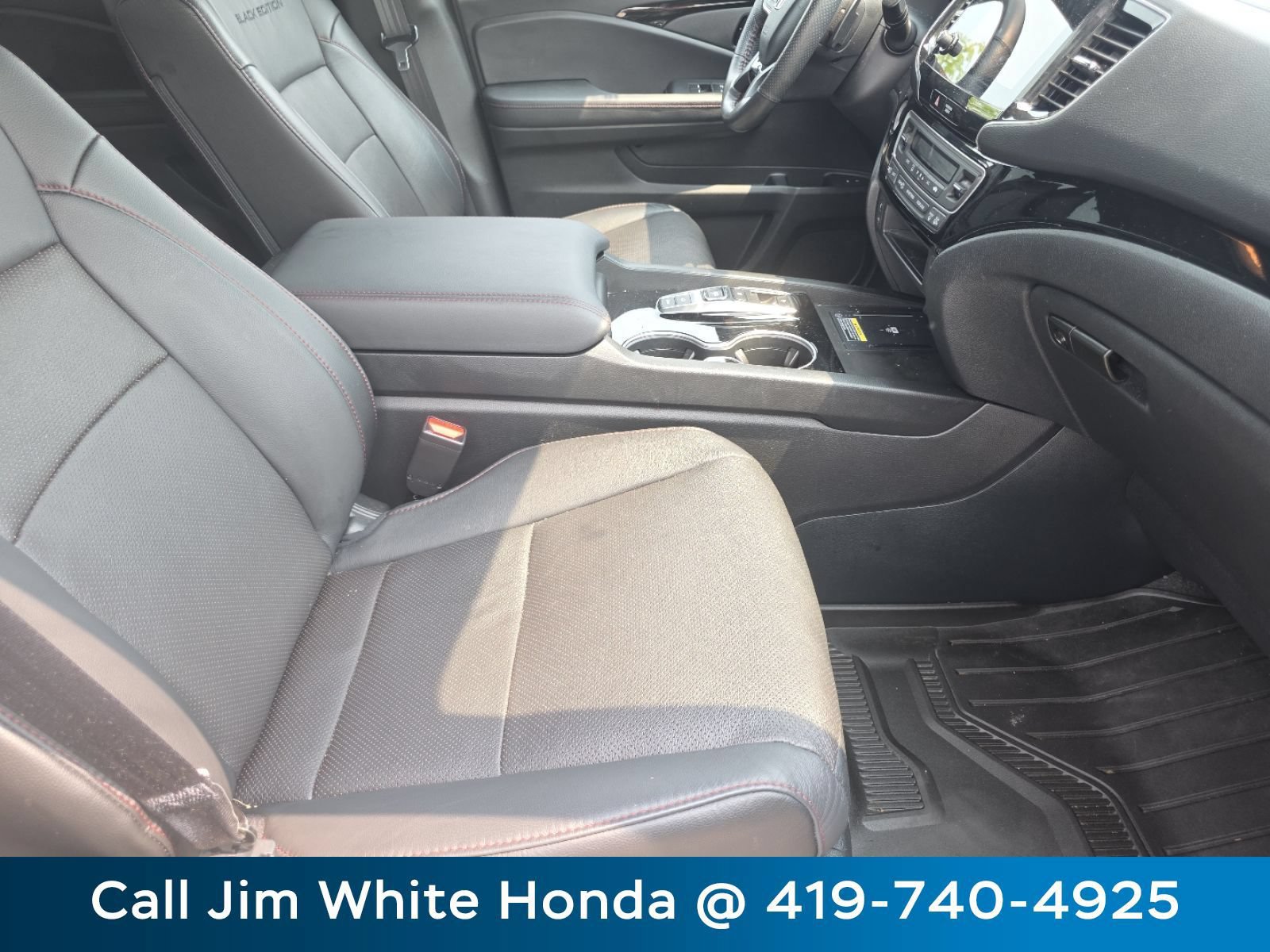 Used 2024 Honda Passport Black Edition image 24