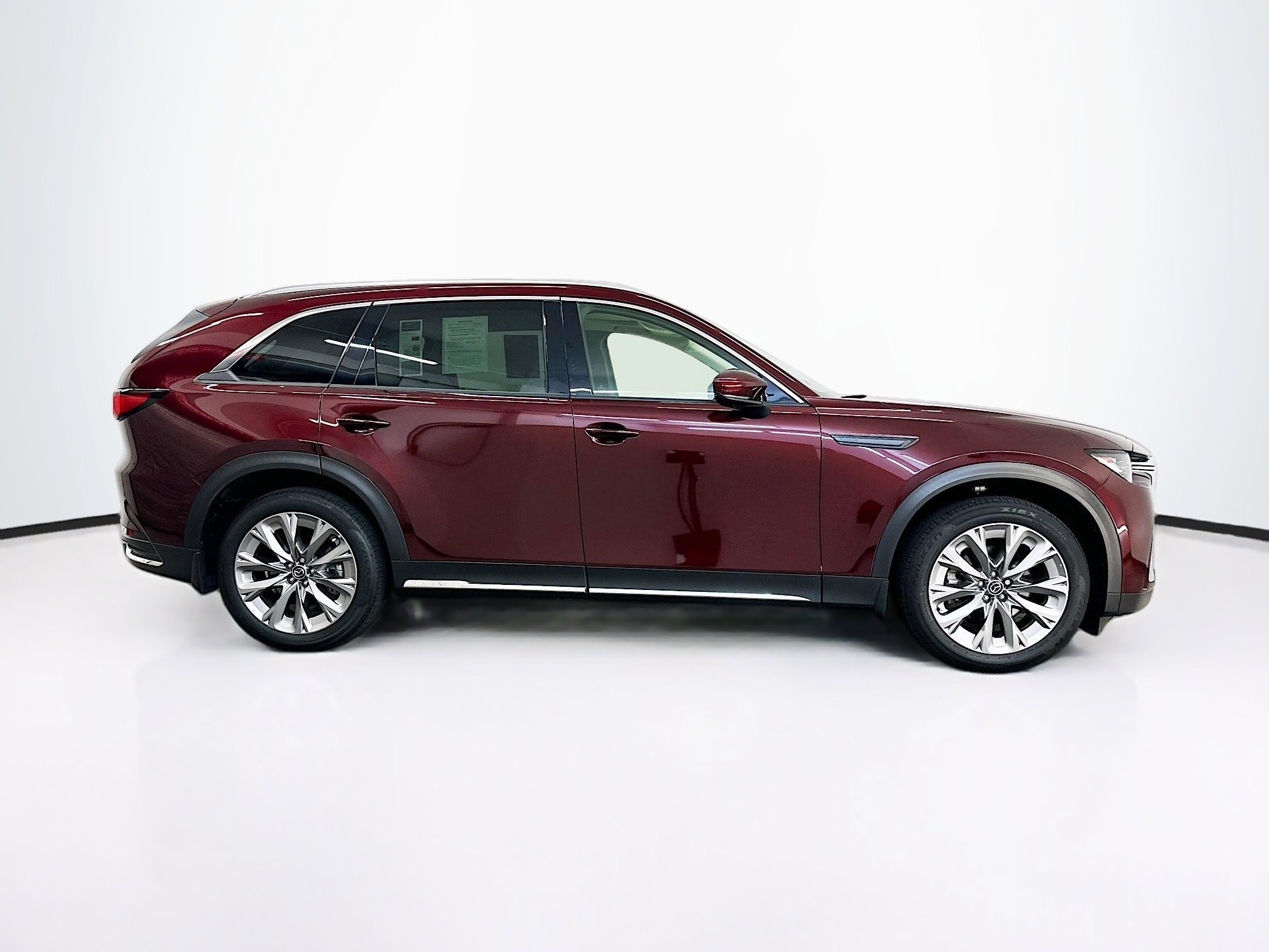 Used 2024 MAZDA CX-90 3.3 Turbo w/ Premium Plus Pkg image 10