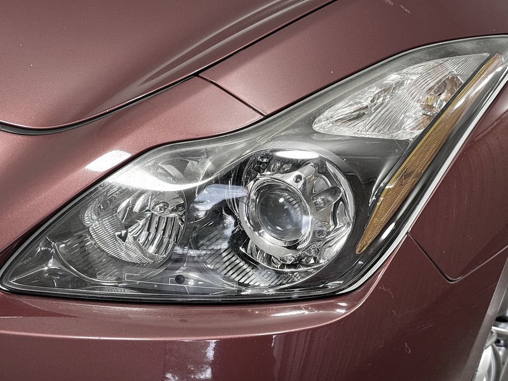Used 2014 INFINITI Q60 Convertible w/ Premium Package RWD image 38