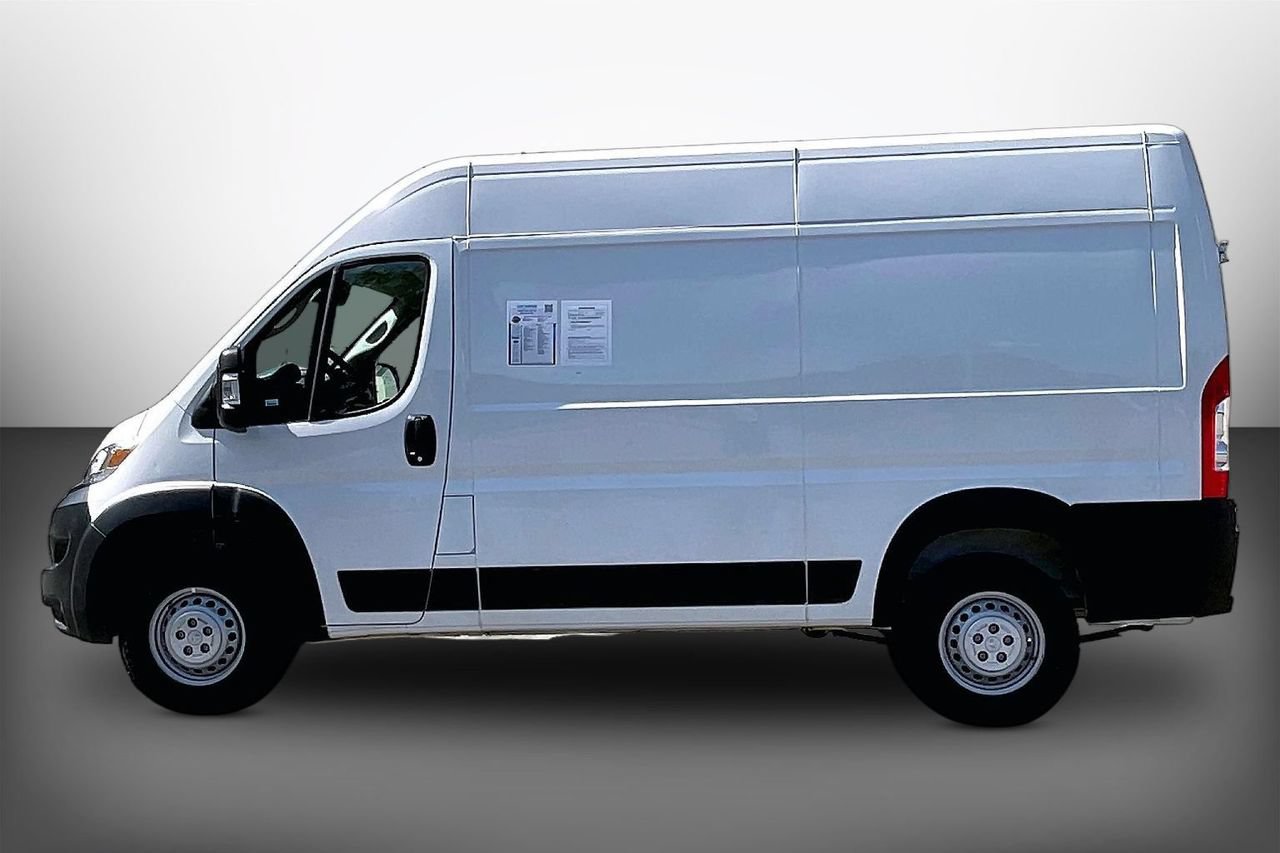 Used 2025 RAM ProMaster 2500 w/ Convenience Group FWD image 5