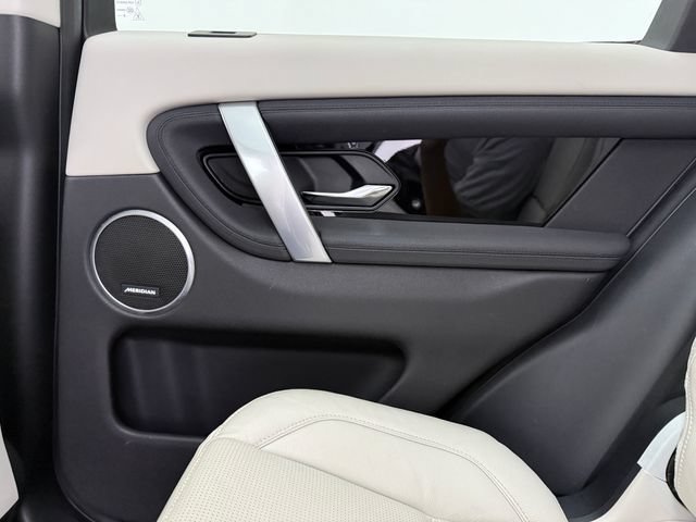 Used 2020 Land Rover Discovery Sport S AWD/4WD image 32
