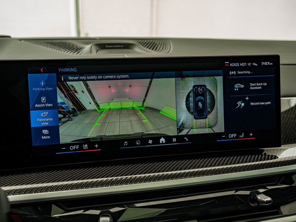 Used 2025 BMW X5 M Competition w/ Executive Package image 34