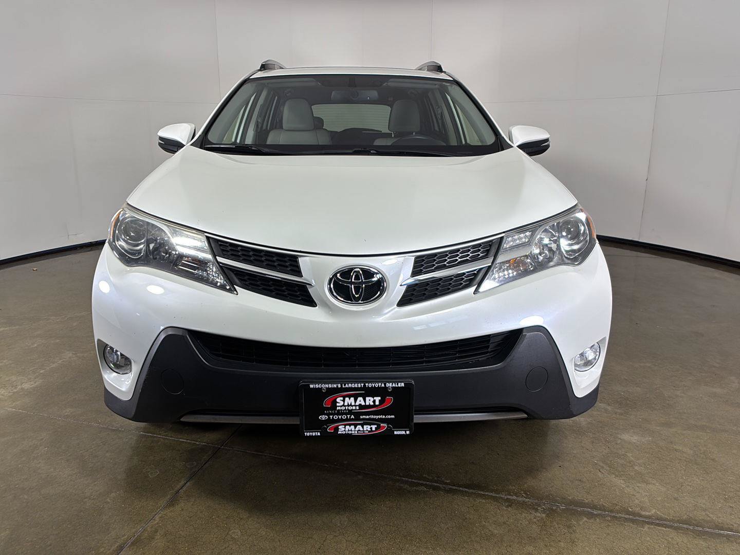 Used 2015 Toyota RAV4 Limited AWD/4WD image 6