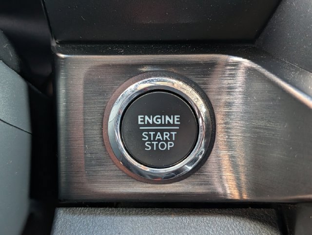 Used 2023 Ford F350 Lariat w/ Chrome Package AWD/4WD image 22